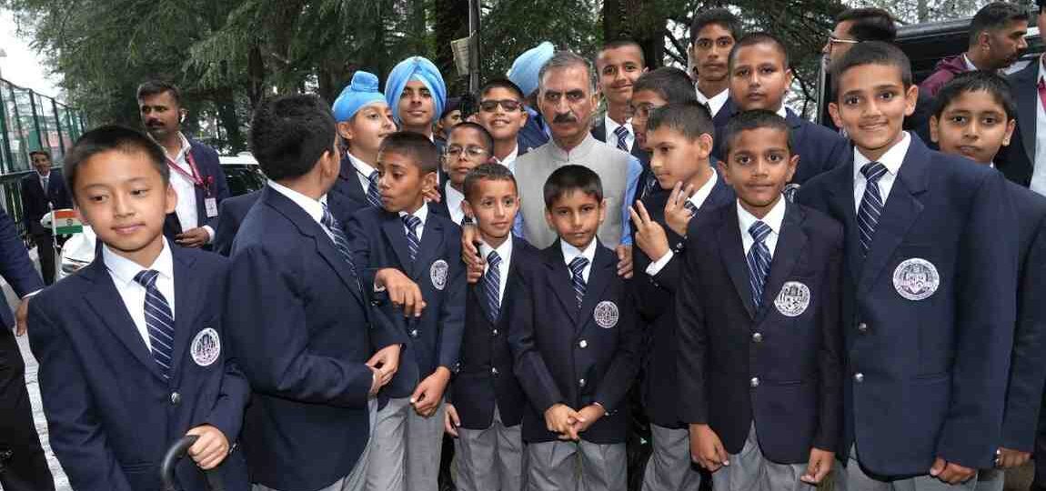 हिमाचल में शिक्षा व्यवस्था में बड़े बदलाव का दावा: 5 साल में सरकारी CBSE स्कूलों को बनाएंगे उत्कृष्ट संस्थान, बोले सीएम सुक्खू