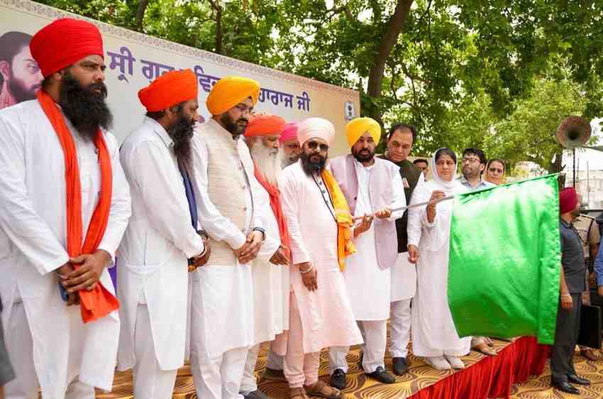 650वें प्रकाश पर्व पर पंजाब सरकार की विशेष पहल, श्री गुरु रविदास जी के जीवन-दर्शन को गांव-गांव तक पहुंचाएंगी 50 मोबाइल एलईडी वैनें