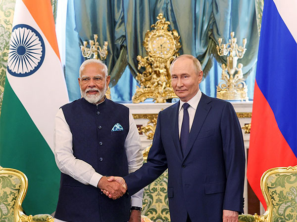 भारत-रूस व्यापार को नई रफ्तार: पहली बार भारत में होगा रूस का INNOPROM ट्रेड फेयर, 70 अरब डॉलर कारोबार का लक्ष्य