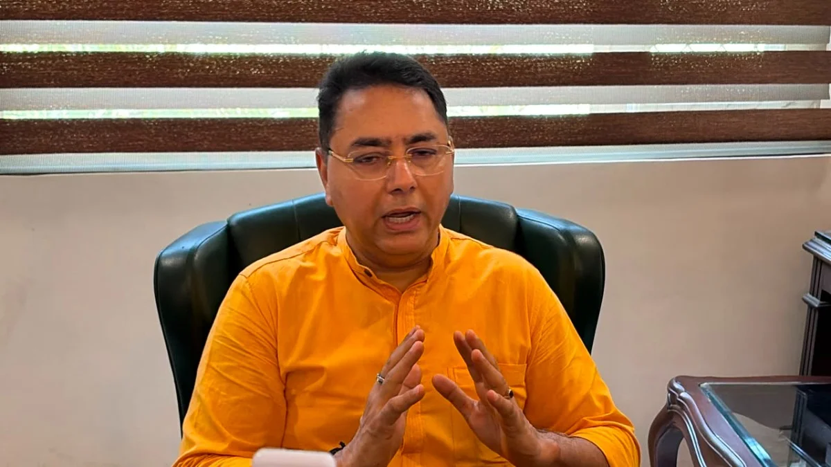 बिजली कर्मचारियों की हड़ताल पर AAP सरकार की अपील, अमन अरोड़ा बोले- किसानों और आम जनता को राहत देने के लिए तुरंत बहाल करें सेवाएं