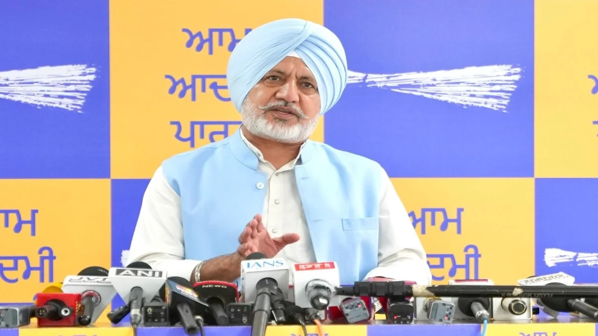 AAP का कांग्रेस, भाजपा और अकाली दल पर संयुक्त हमला, बलतेज पन्नू बोले— विपक्ष के पास पंजाब के लिए विजन नहीं, सिर्फ सरकार पर निशाना साधने की राजनीति