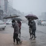 14 राज्यों में बारिश का अलर्ट: दिल्ली-यूपी समेत कई इलाकों में आज तेज बरसात के आसार, असम में बाढ़ से हालात गंभीर