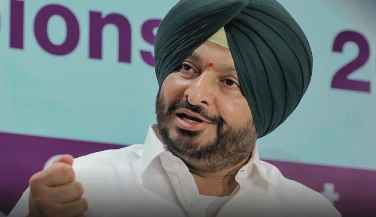 ‘राहुल गांधी की बात कांग्रेस में कोई नहीं मानता’, रवनीत बिट्टू का हमला; पंजाब नेतृत्व पर भी कसा तंज ‘राहुल गांधी की बात कांग्रेस में कोई नहीं मानता’, रवनीत बिट्टू का हमला; पंजाब नेतृत्व पर भी कसा तंज
