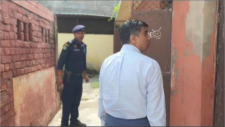 हरियाणा में स्कूलों की जमीनी हकीकत जांचने निकले शिक्षा मंत्री, गंदगी पर अधिकारियों को लगाई फटकार