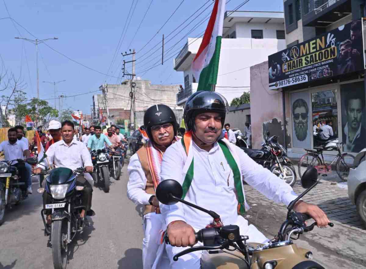 सत्ता के गलियारों से सड़क और रोमांच तक, मनोहर लाल की सादगी और अनुशासन का दिखता है अलग अंदाज