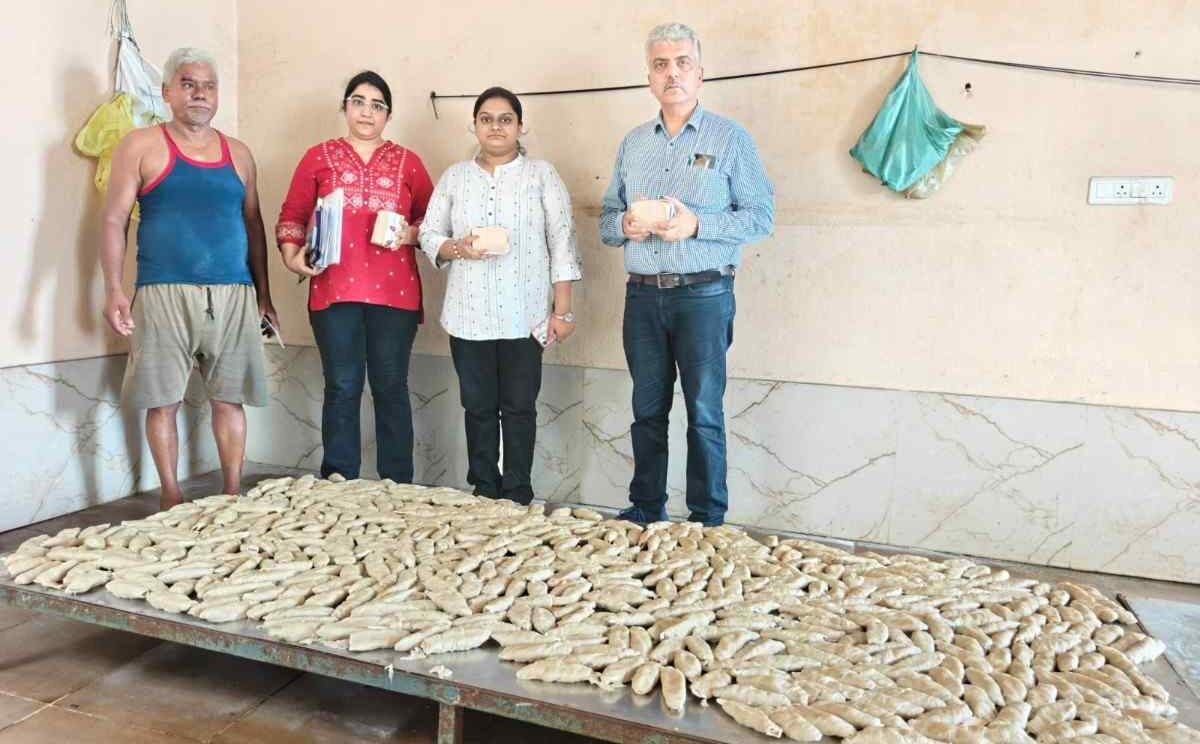 लुधियाना में सोया चाप फैक्ट्री पर दबिश, 100 किलो उत्पाद मिला; स्वच्छता नियमों की भी खुली पोल