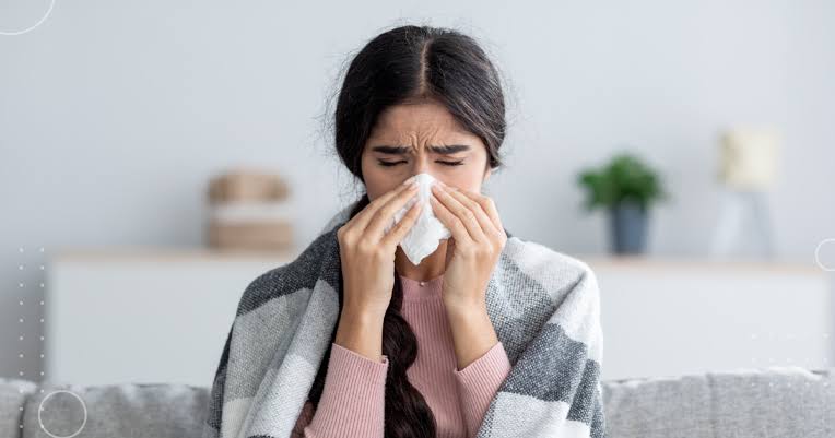 सीजनल फ्लू से जल्दी उबरना है तो बदलें अपनी डाइट, एक्सपर्ट ने बताए रिकवरी तेज करने वाले फूड्स