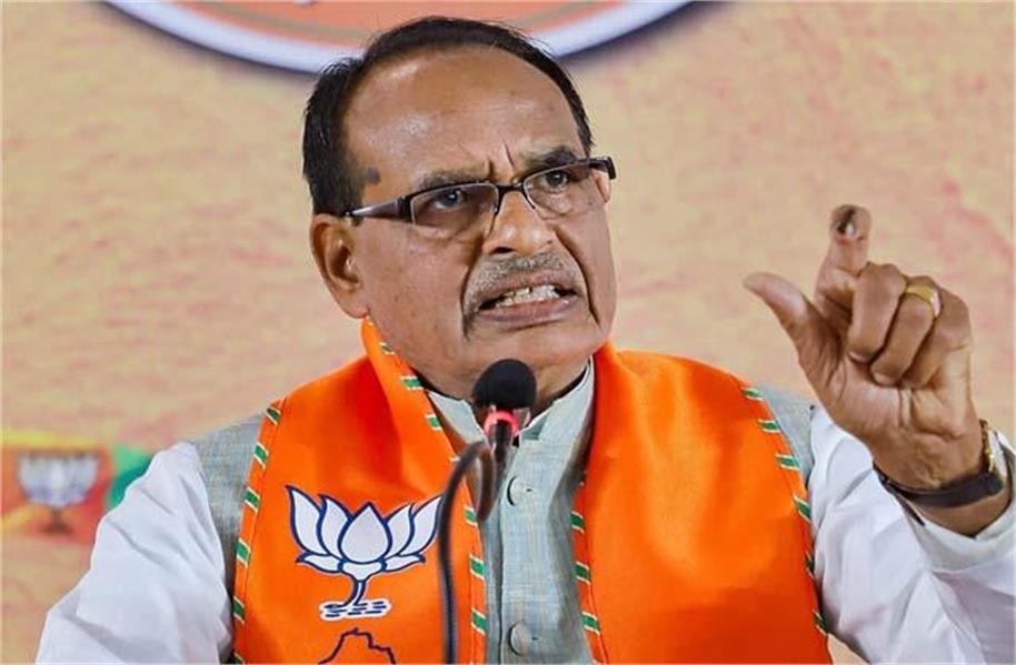 बाबा बकाला में शिवराज सिंह चौहान ने गुरु साहिबान को किया नमन, त्याग और मानवता के संदेश को बताया प्रेरणास्रोत