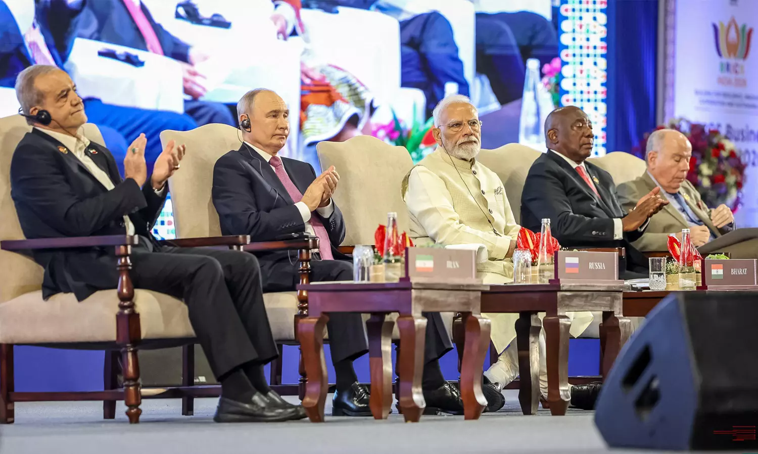 BRICS Summit 2026: भारत की अध्यक्षता में बड़े फैसलों की तैयारी, आतंकवाद से लेकर UNSC सुधार तक कई मुद्दों पर बनेगी सहमति BRICS Summit 2026: भारत की अध्यक्षता में बड़े फैसलों की तैयारी, आतंकवाद से लेकर UNSC सुधार तक कई मुद्दों पर बनेगी सहमति
