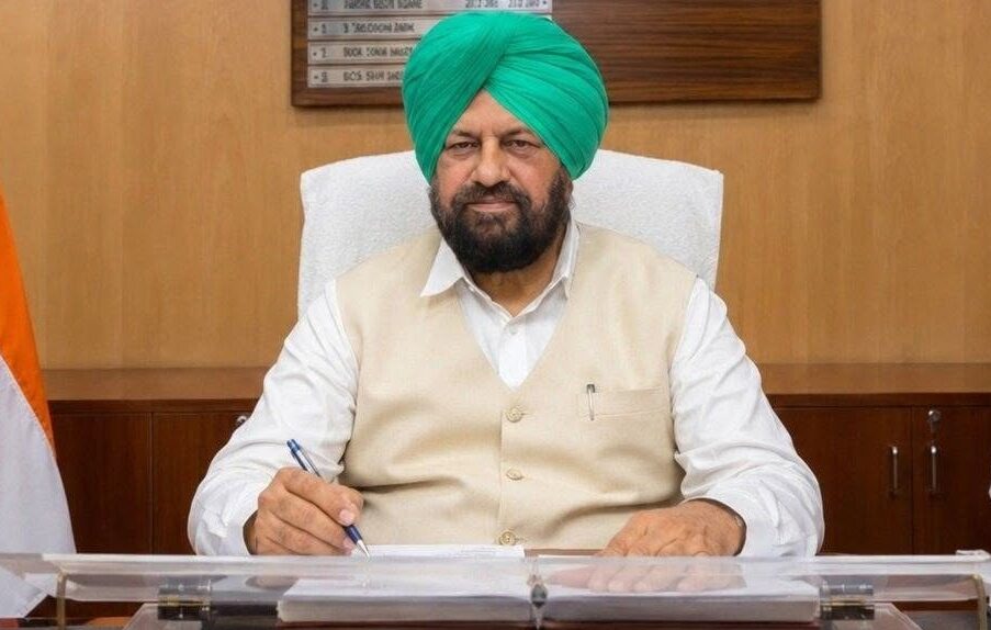 काला झंडा दिखाने के बाद पुलिस हिरासत में लिए जाने की शिकायत, आयोग अध्यक्ष ग्रेवाल आज अस्पताल पहुंचकर जानेंगे पूरा मामला