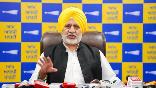 एलपीयू विवाद पर आप का बचाव, बलतेज पन्नू बोले- छात्रों की सुरक्षा सर्वोच्च प्राथमिकता, एसआईटी को जांच पूरी करने दें एलपीयू विवाद पर आप का बचाव, बलतेज पन्नू बोले- छात्रों की सुरक्षा सर्वोच्च प्राथमिकता, एसआईटी को जांच पूरी करने दें