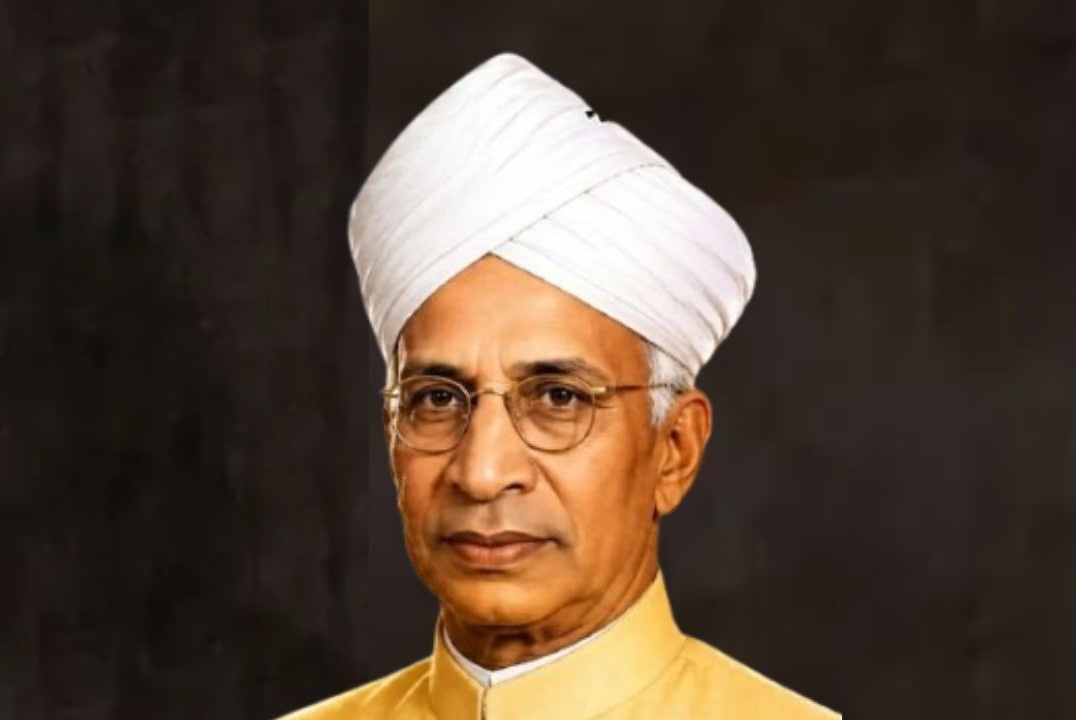 एक शिक्षक जिसने रचा इतिहास: डॉ. राधाकृष्णन के राष्ट्रपति बनने की पूरी कहानी