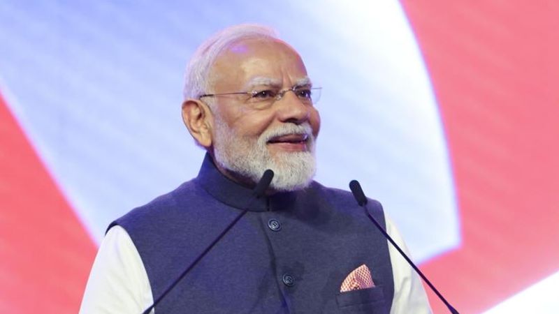 PM Modi Birthday: 76 की उम्र में भी कायम है सियासी सक्रियता, 25 साल के सफर में ऐसे बदला मोदी का अंदाज