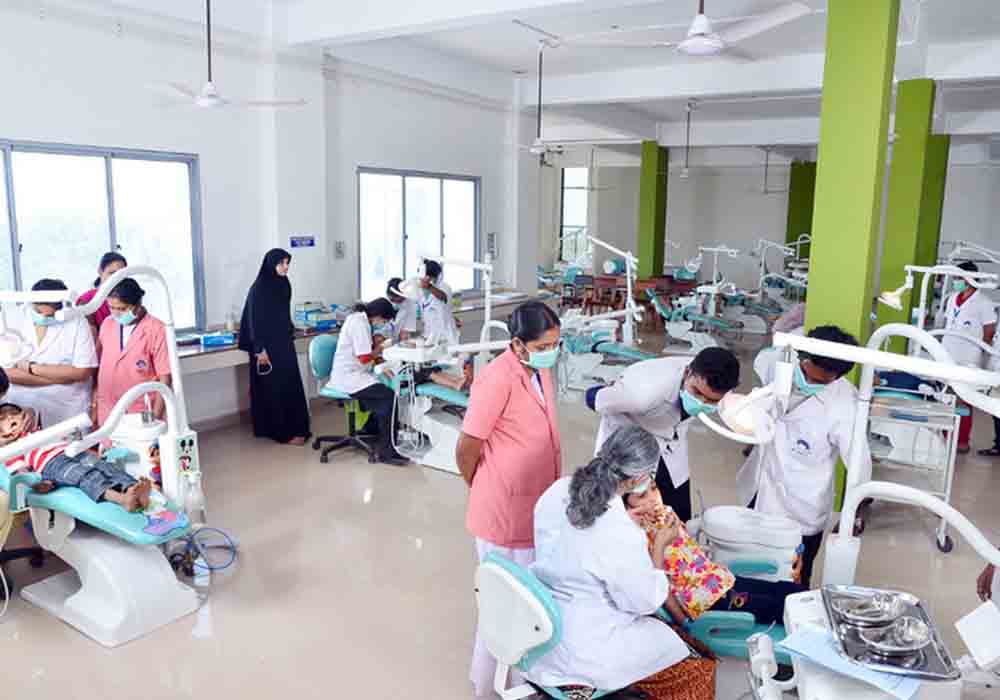 अस्पताल में इलाज कराने से पहले जान सकेंगे कितना आएगा बिल, केंद्र ने राज्यों को दिए रेट लिस्ट सार्वजनिक करने के निर्देश अस्पताल में इलाज कराने से पहले जान सकेंगे कितना आएगा बिल, केंद्र ने राज्यों को दिए रेट लिस्ट सार्वजनिक करने के निर्देश
