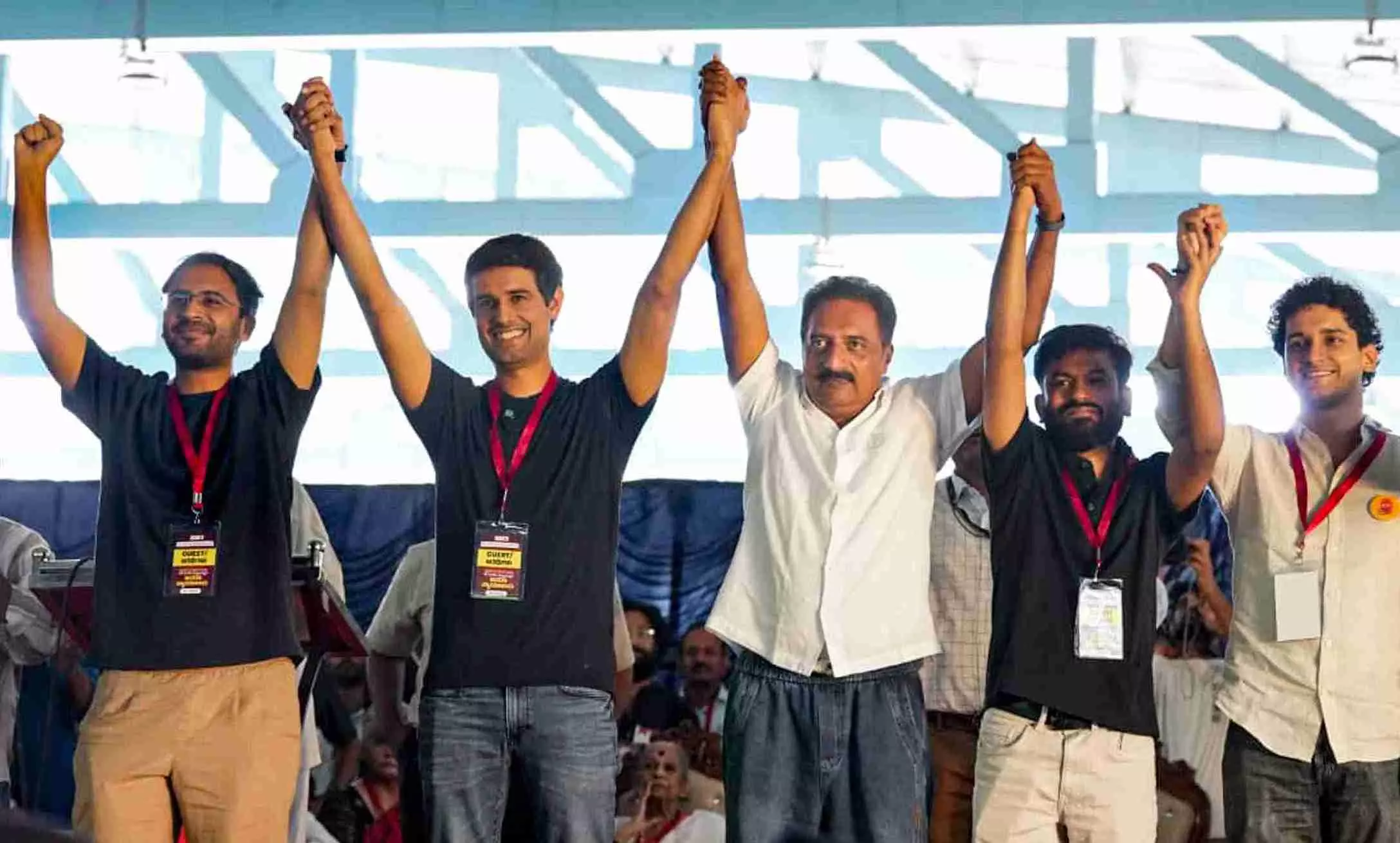 ध्रुव राठी की हिरासत से उठा बड़ा कानूनी सवाल, विदेशी नागरिकों के लिए भारत में राजनीतिक प्रदर्शन के क्या हैं नियम?