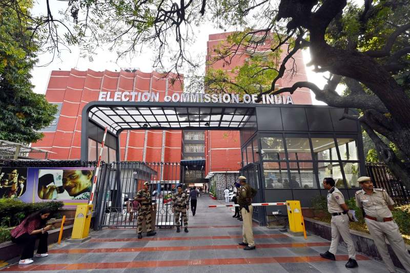 SIR के बाद वोटर लिस्ट में नाम जोड़ने के लिए EC का विशेष अभियान, 20 राज्यों में छूटे मतदाताओं की होगी पहचान