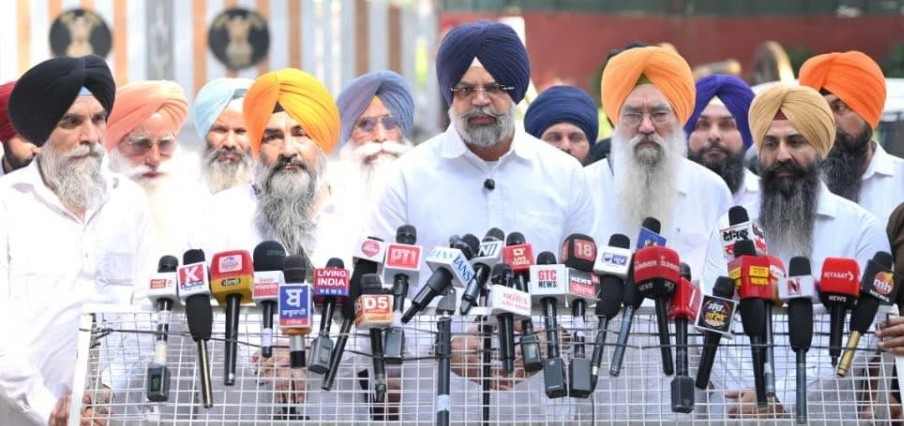 ‘वारिस पंजाब दे’ पर सुरक्षा खतरे का आरोप, अयाली और सरबजीत खालसा ने राज्यपाल से की कार्रवाई रोकने की मांग