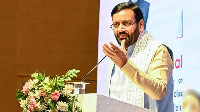 हरियाणा में 14,300 एकड़ जमीन पर औद्योगिक विस्तार की तैयारी, नए निवेश और रोजगार को मिलेगा बढ़ावा हरियाणा में 14,300 एकड़ जमीन पर औद्योगिक विस्तार की तैयारी, नए निवेश और रोजगार को मिलेगा बढ़ावा